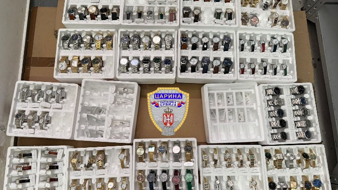 Zaplenjeni satovi i nakit